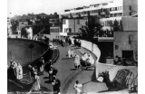 « Village arabe », photomontage de la cité modèle du Weissenhof à Stuttgart, 1927, publié en 1940 dans le Schwäbisches Heimatbuch. - Crédit photo : DR  