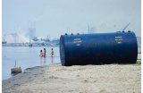 Usine chimique au bord du Lac Charles, en Louisiane, Juin 1972. © Marc St. Gil/National Archives/Records of the EPA - Crédit photo : DR  