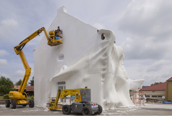 Gue(ho)st House, commande publique de Berdaguer & Péjus Centre d'art contemporain - la synagogue de Delme<br/> Crédit photo : OHDANCY Photographe