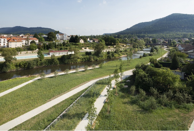 Aménagement des berges<br/> Crédit photo : DENANCÉ Michel