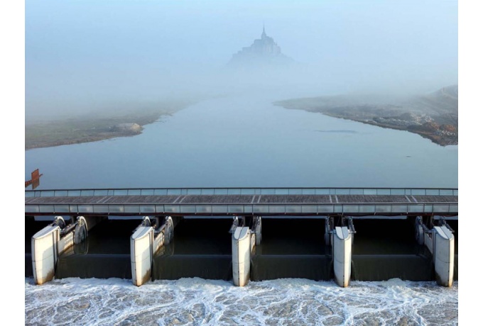 Vue du barrage vannes ouvertes<br/> Crédit photo : JOUANNEAU Thomas