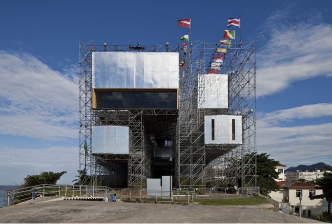 Pavillion Humanidade 2012, les boîtes d'exposition<br/> Crédit photo : FINOTTI Leonardo