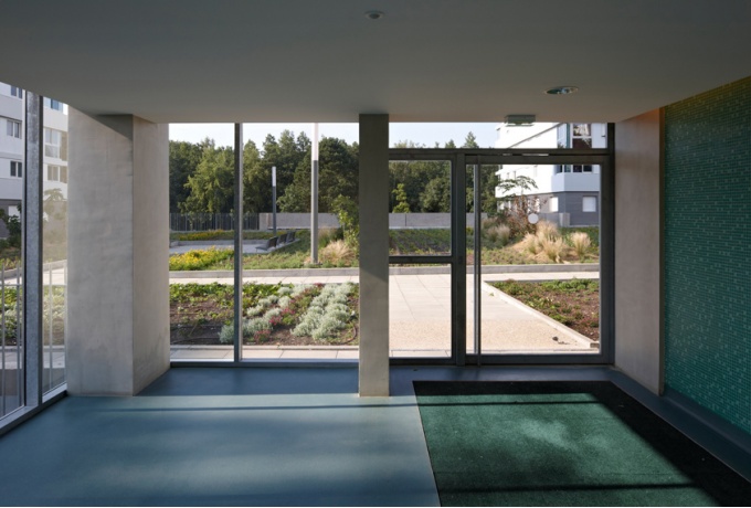 Vue du hall de la tour Lombards<br/> Crédit photo : CHALMEAU Stéphane