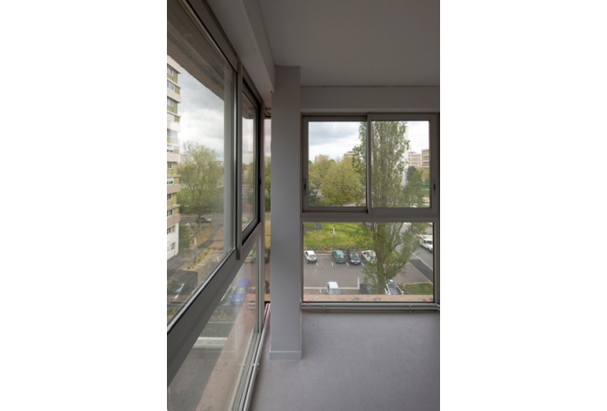 Angle d'un logement après la réhabilitation <br/> Crédit photo : CHALMEAU Stéphane