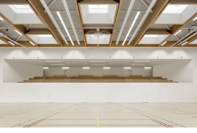 L'intérieur du centre sportif<br/> Crédit photo : SCHNEPP RENOU  